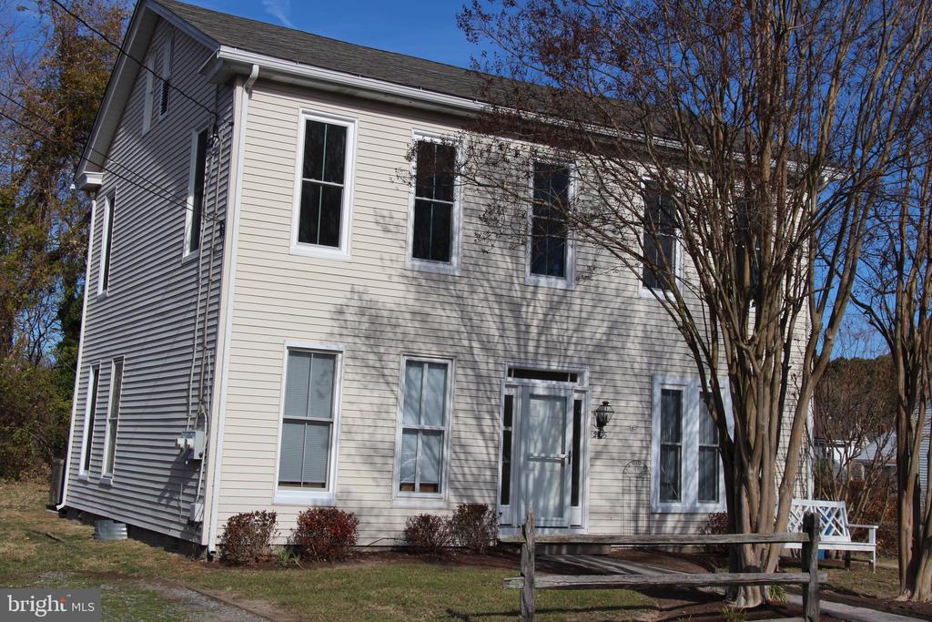 205 RAILROAD ##A