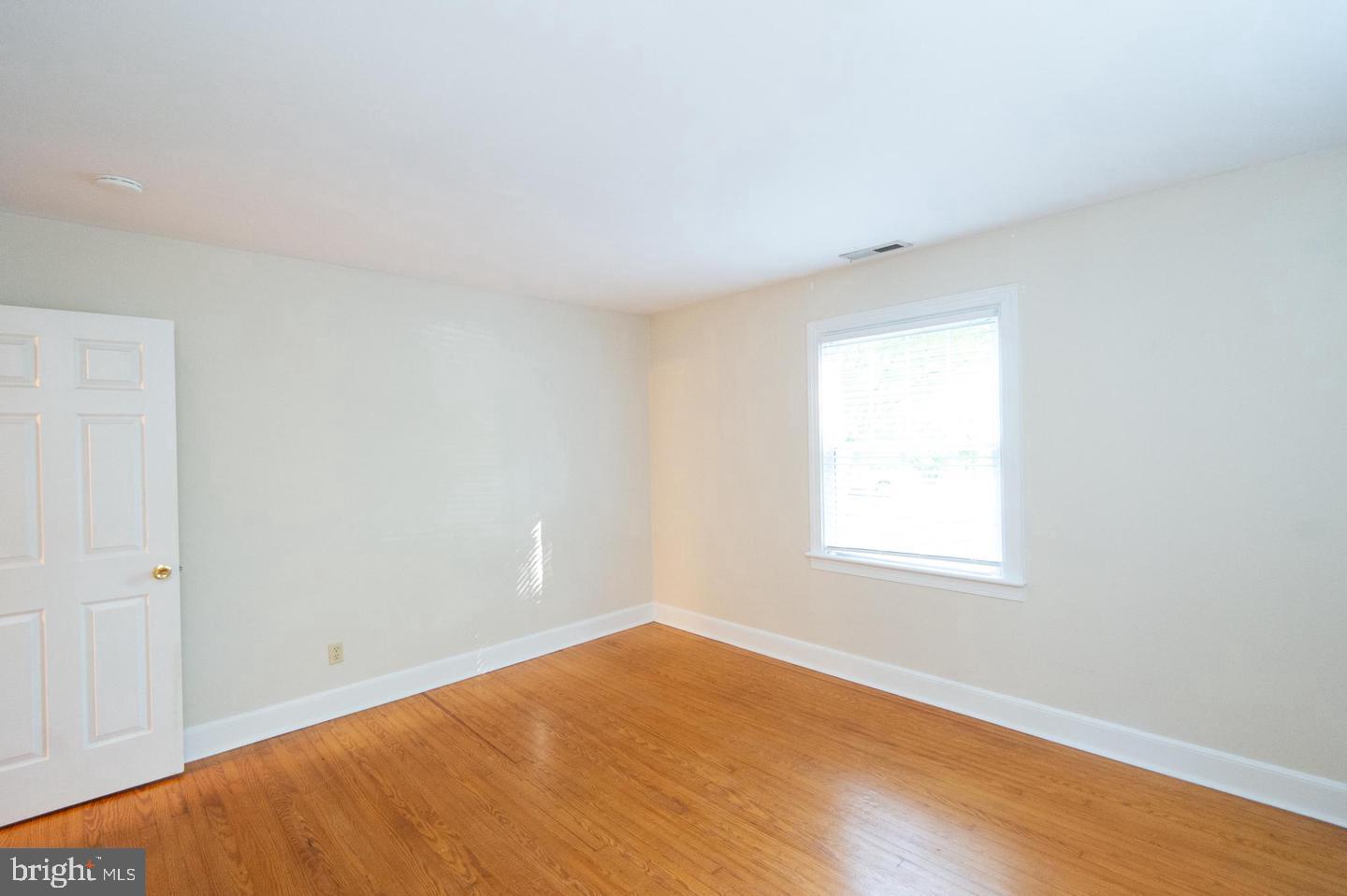 13 Plum St