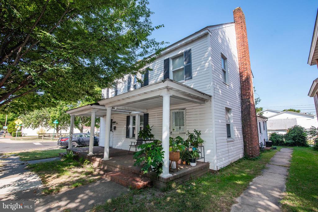 501 Goldsborough St