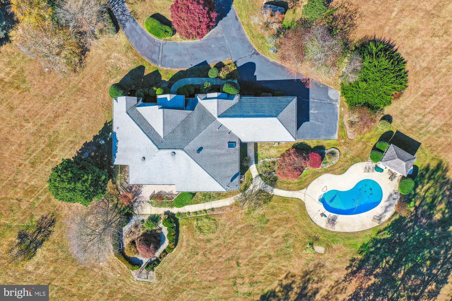 10425 Aberdeen Ln