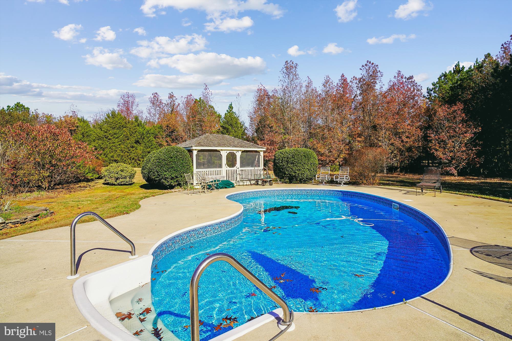 10425 Aberdeen Ln