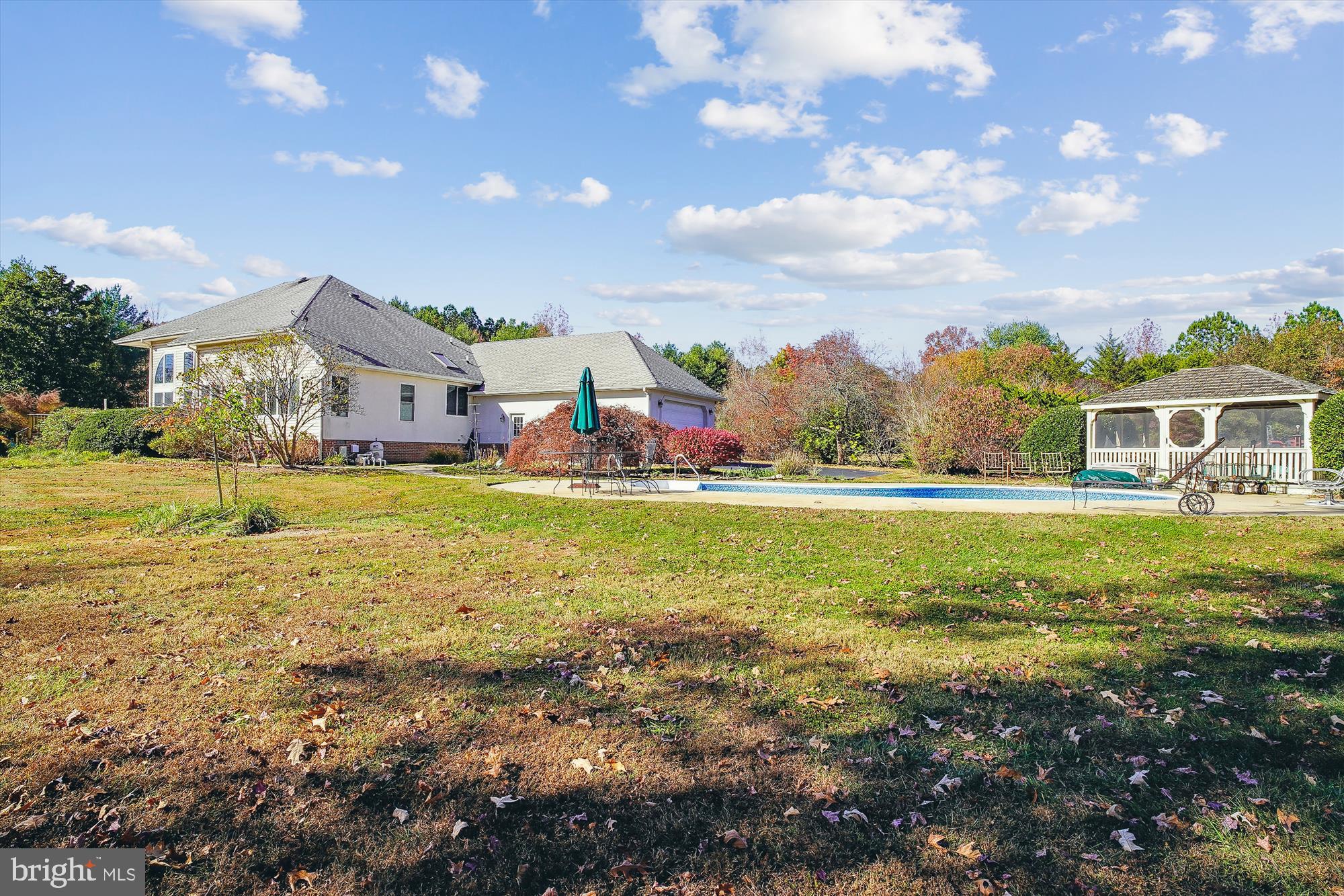 10425 Aberdeen Ln
