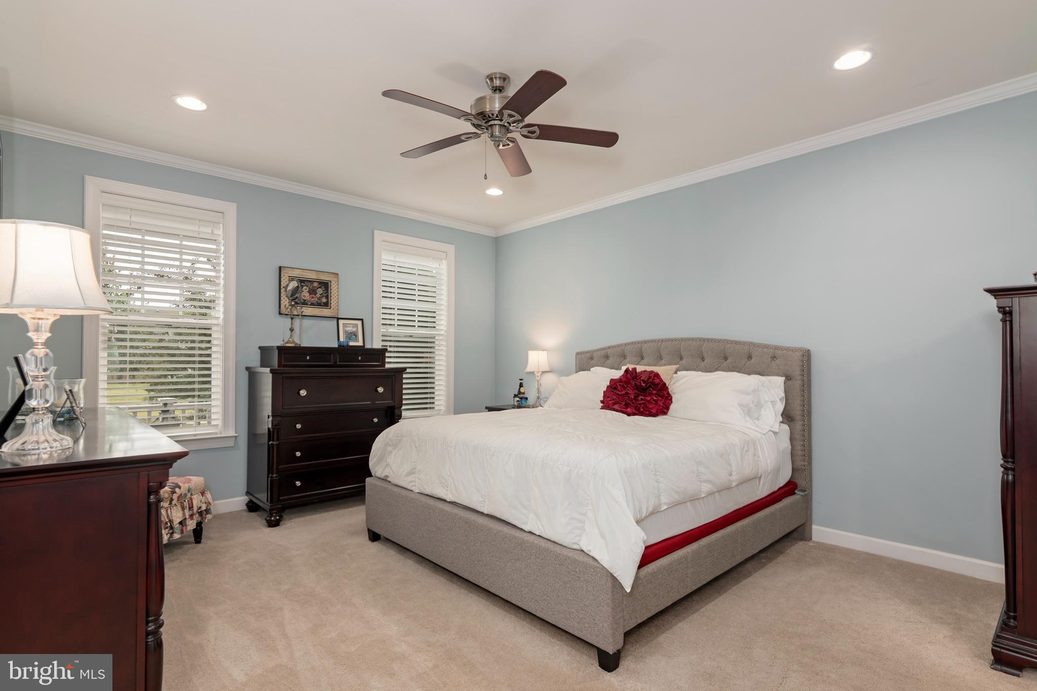 8060 Easton Village Dr