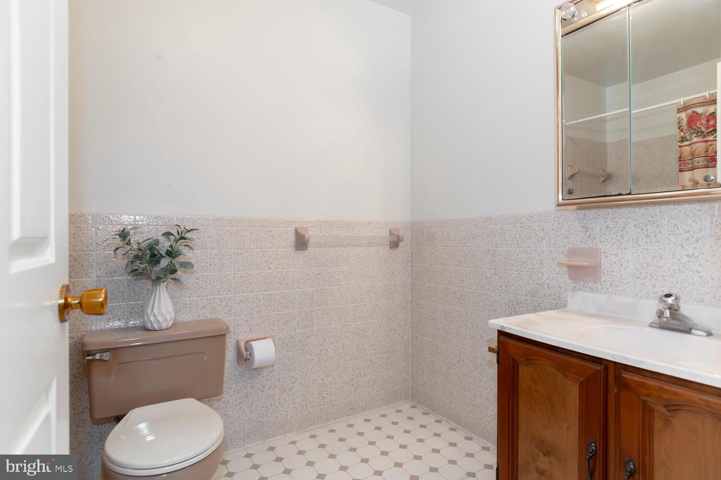9531 Quail Hollow #403