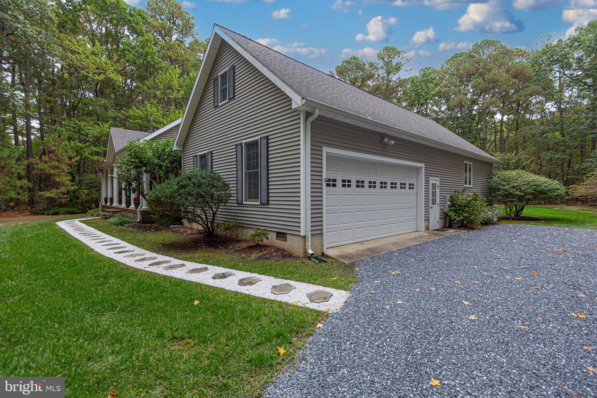 6695 Holly Woods Road