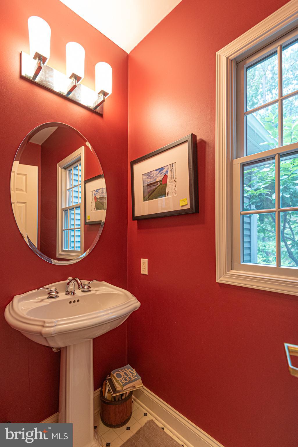 6695 Holly Woods Road