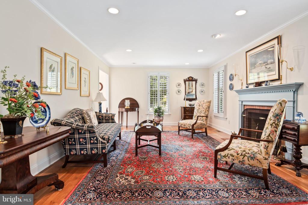 27370 Rest Cir