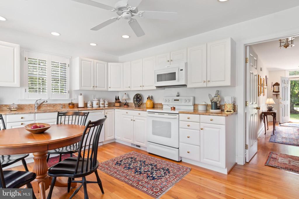 27370 Rest Cir