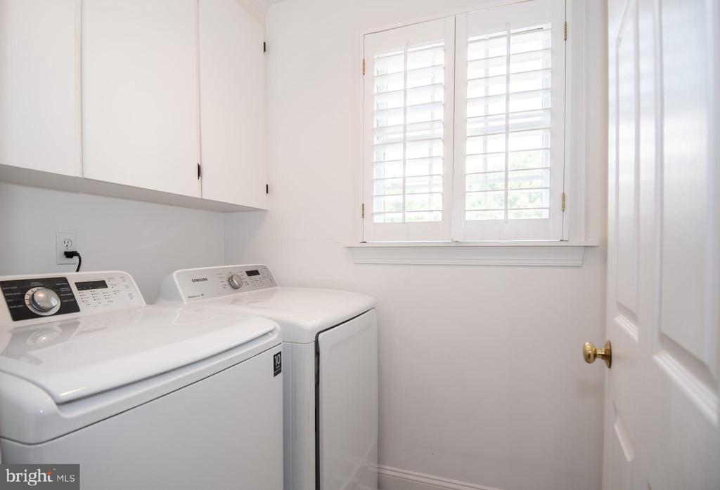 27370 Rest Cir