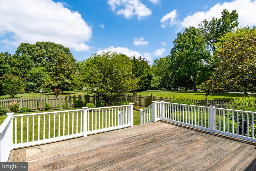 27370 Rest Cir
