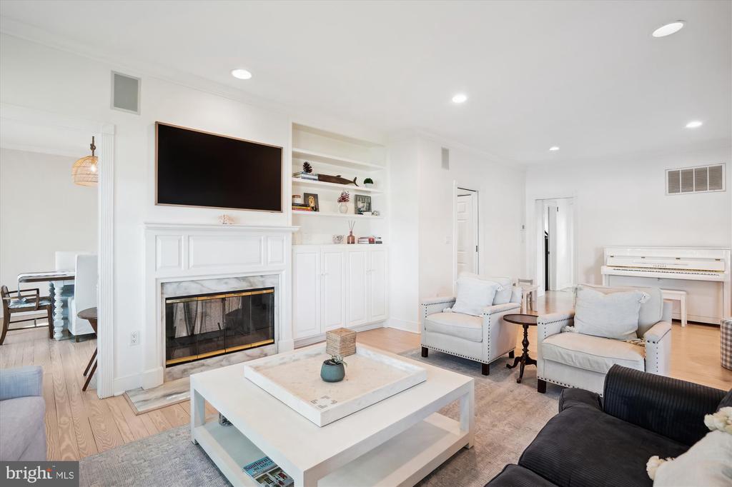 114 First St