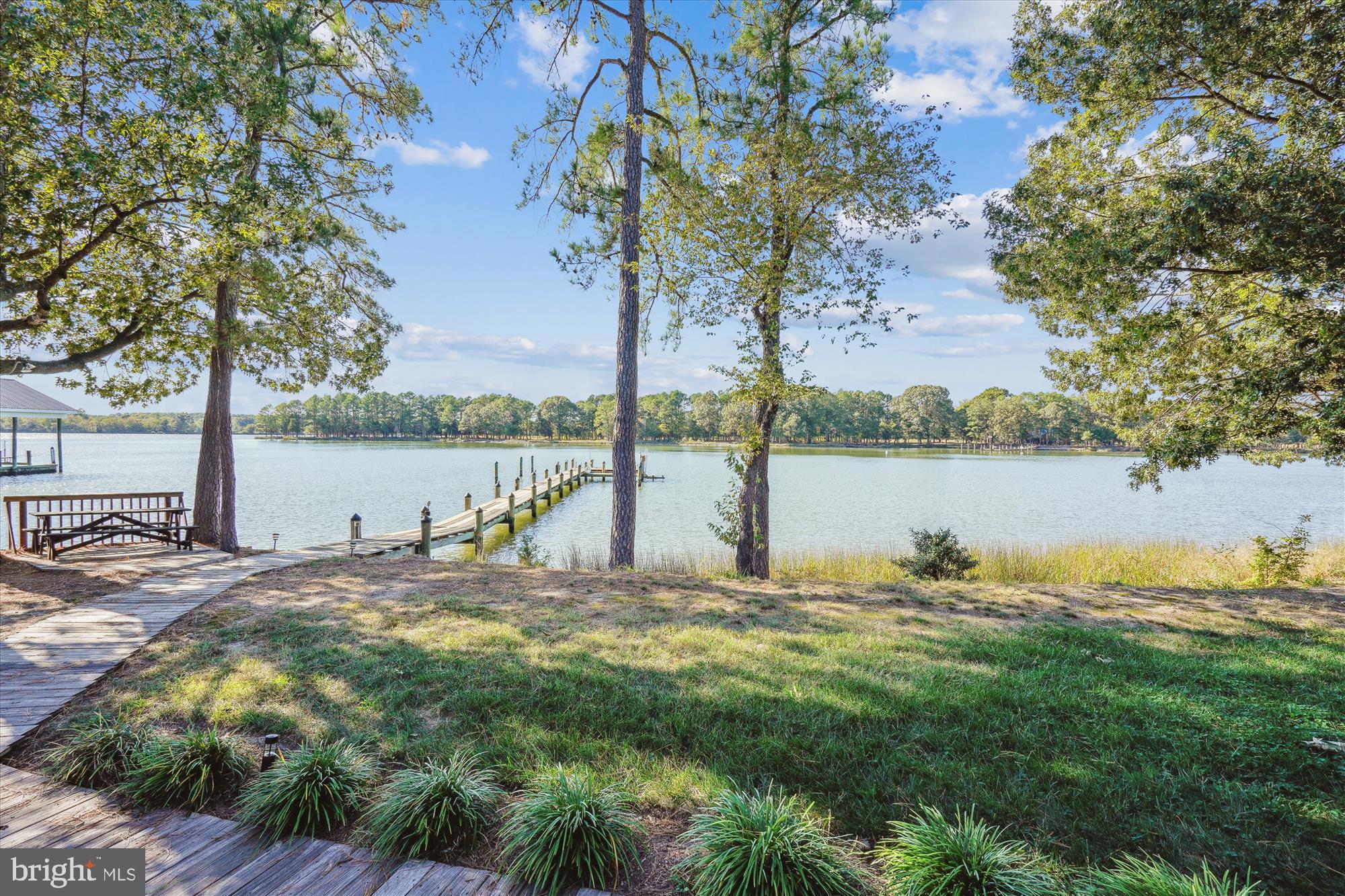 7130 Cooper Point Rd
