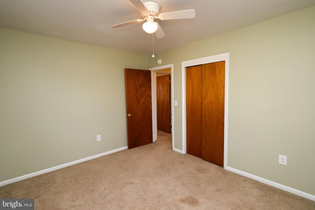 3885 Harrison Ct