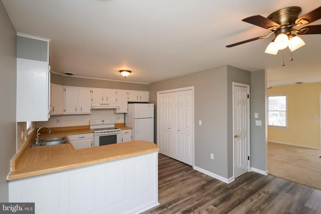 3885 Harrison Ct