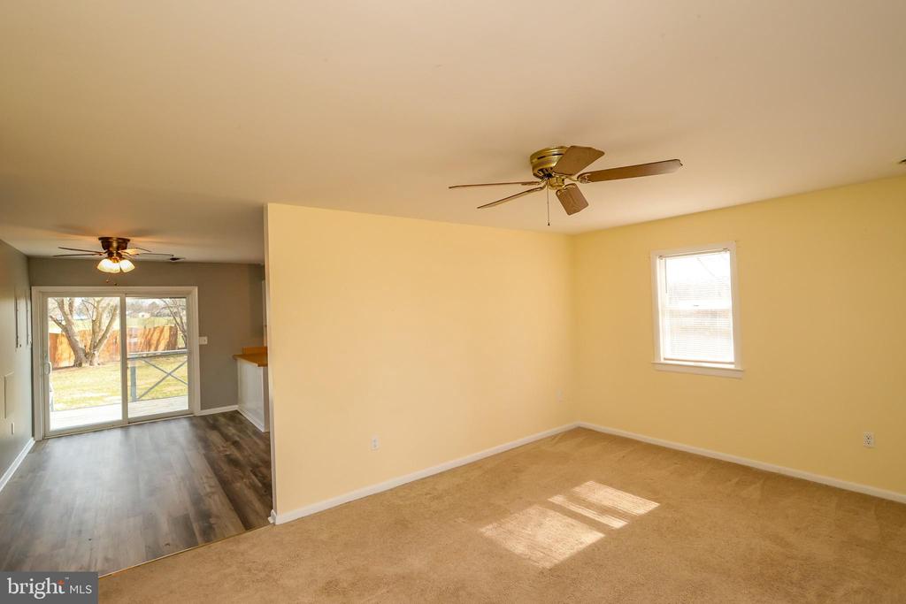 3885 Harrison Ct