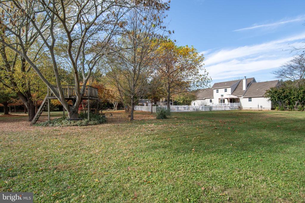 5600 Marlan Dr