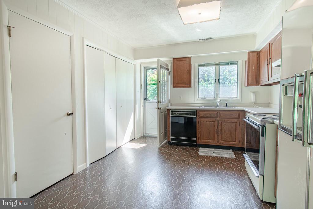 24560 Deepwater Point #1