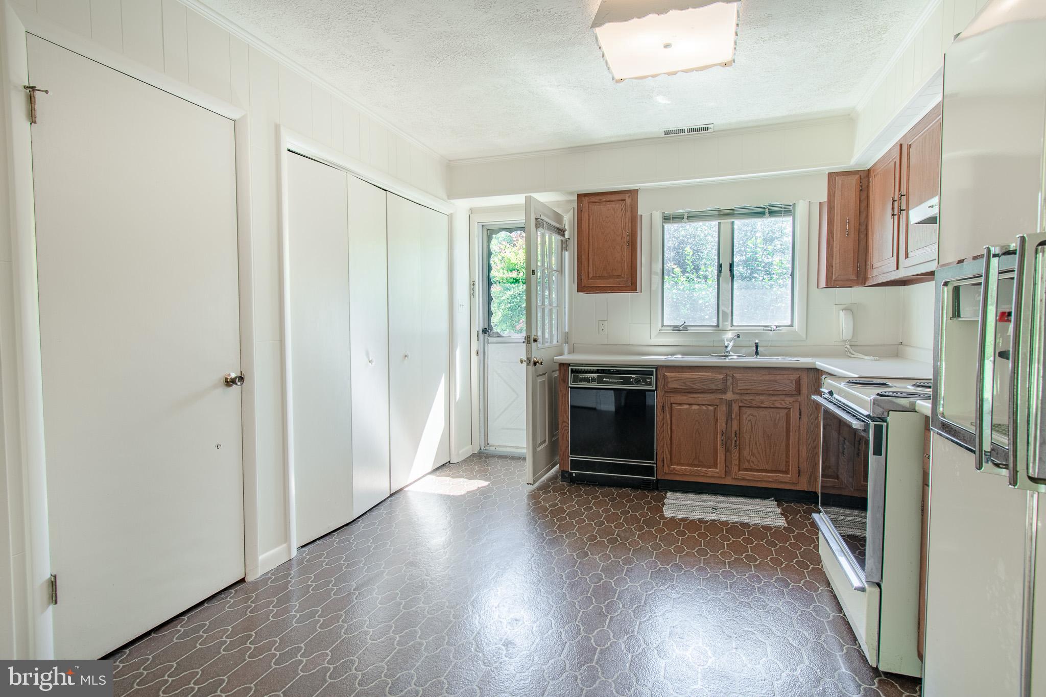 24560 Deepwater Point #1