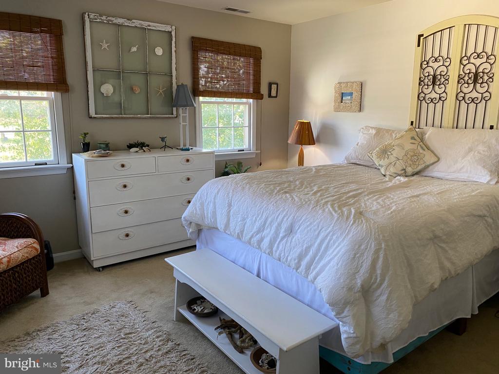 100-B J L Thompson Dr #2a