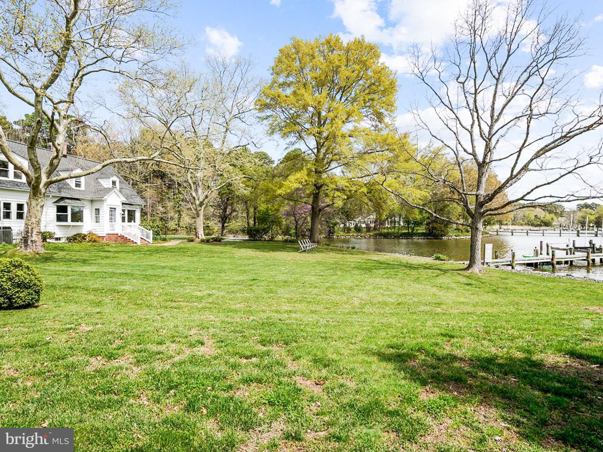 27303 Baileys Neck Rd