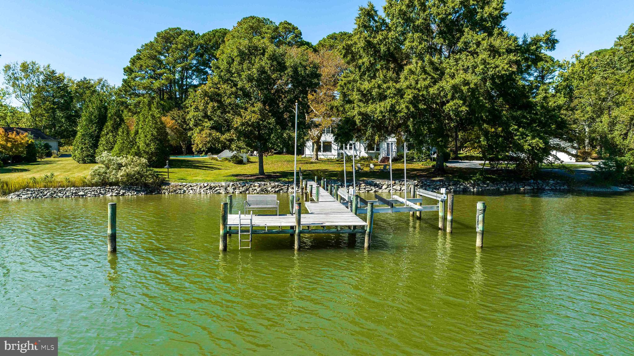 27303 Baileys Neck Rd