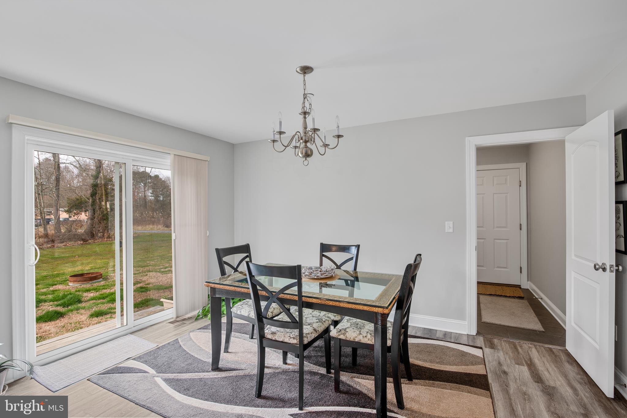 6998 Hopkins Neck Rd