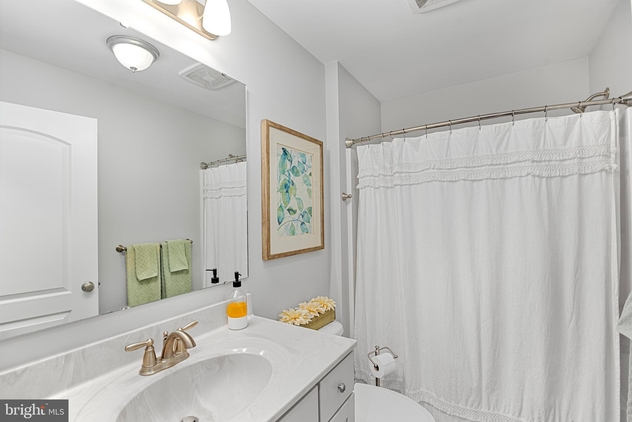 6998 Hopkins Neck Rd