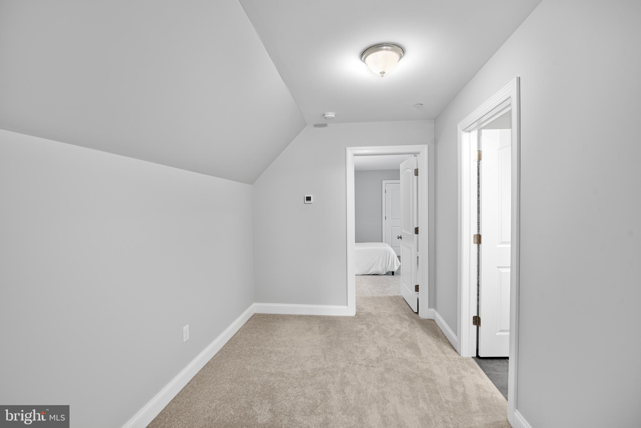 6998 Hopkins Neck Rd