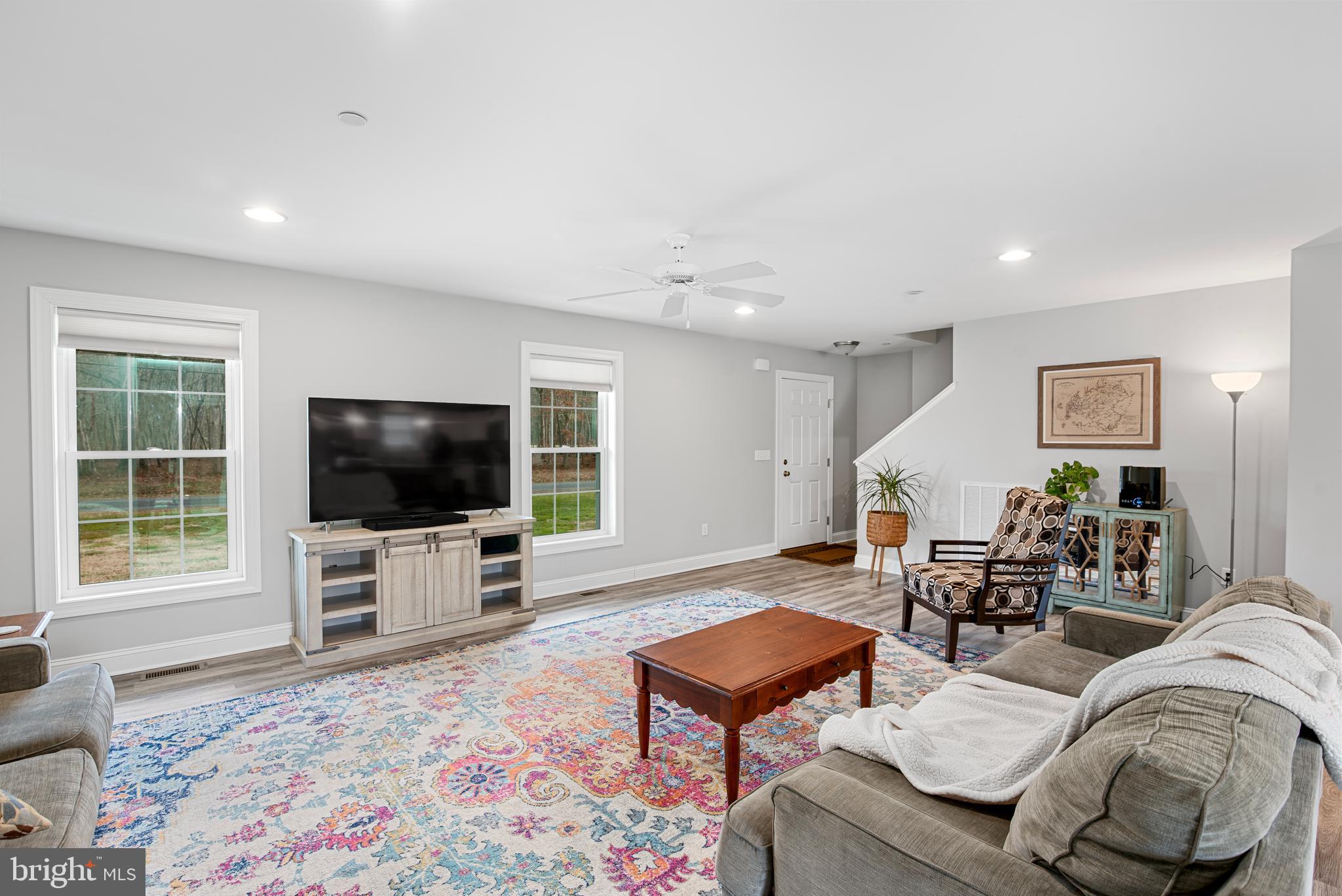 6998 Hopkins Neck Rd