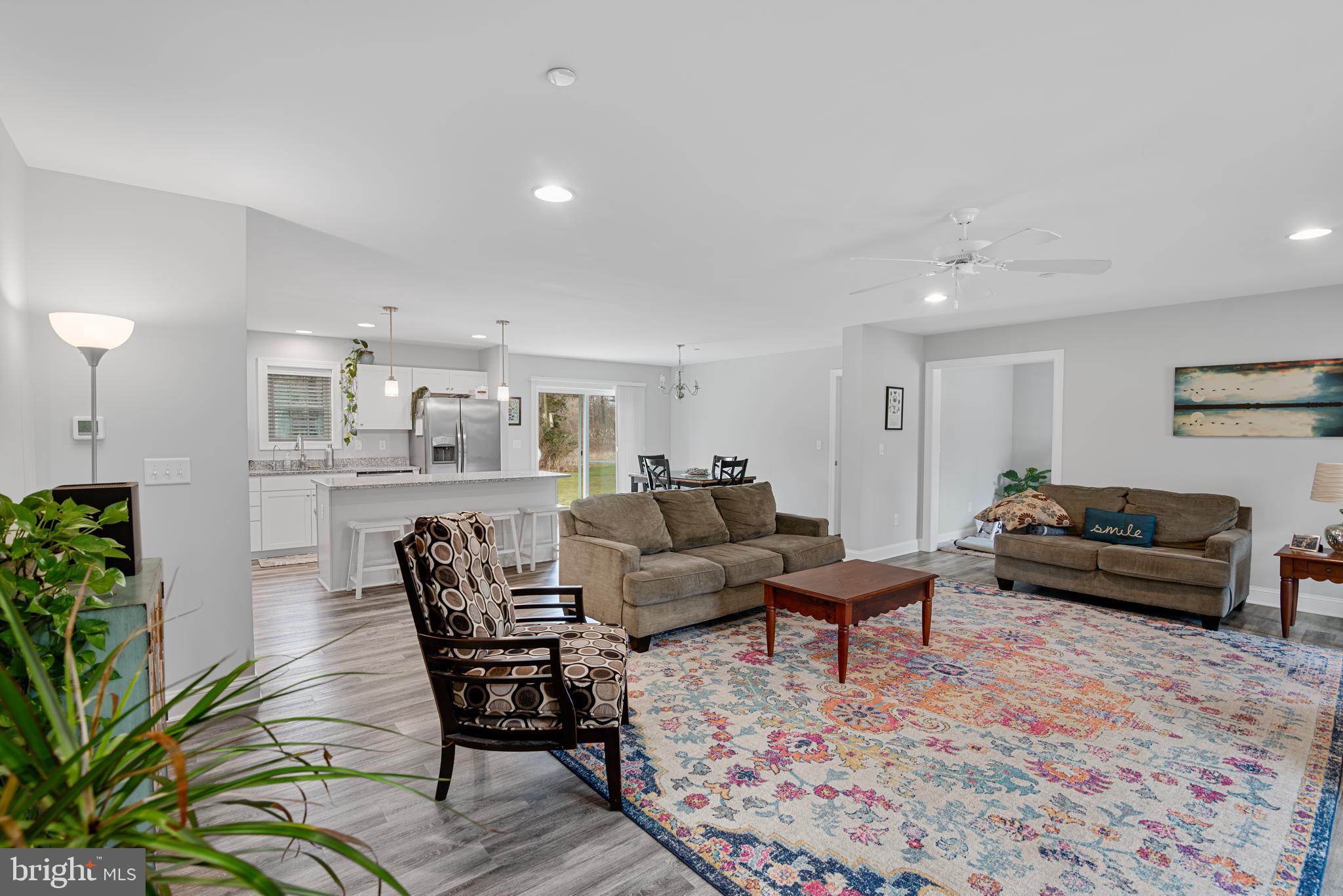 6998 Hopkins Neck Rd