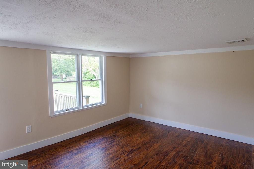 31410 Bruceville Rd