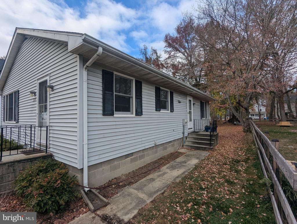 309 DODSON