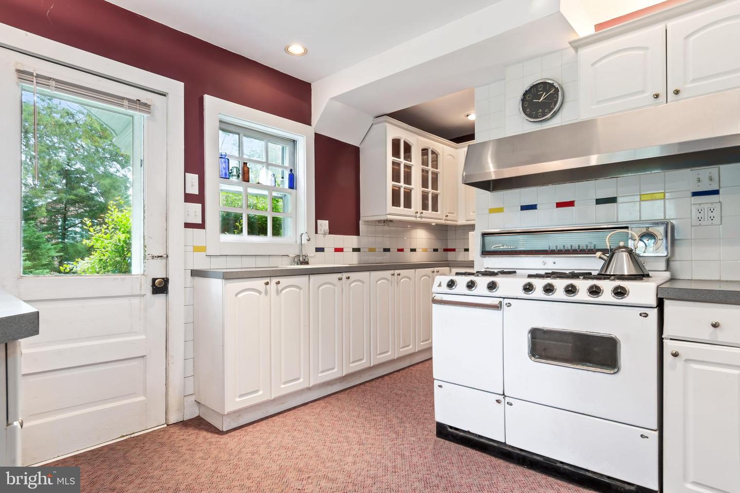27232 Hayward Trl