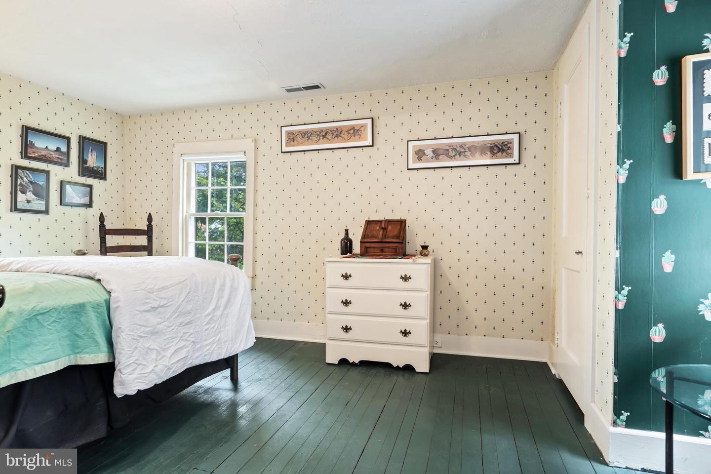 27232 Hayward Trl