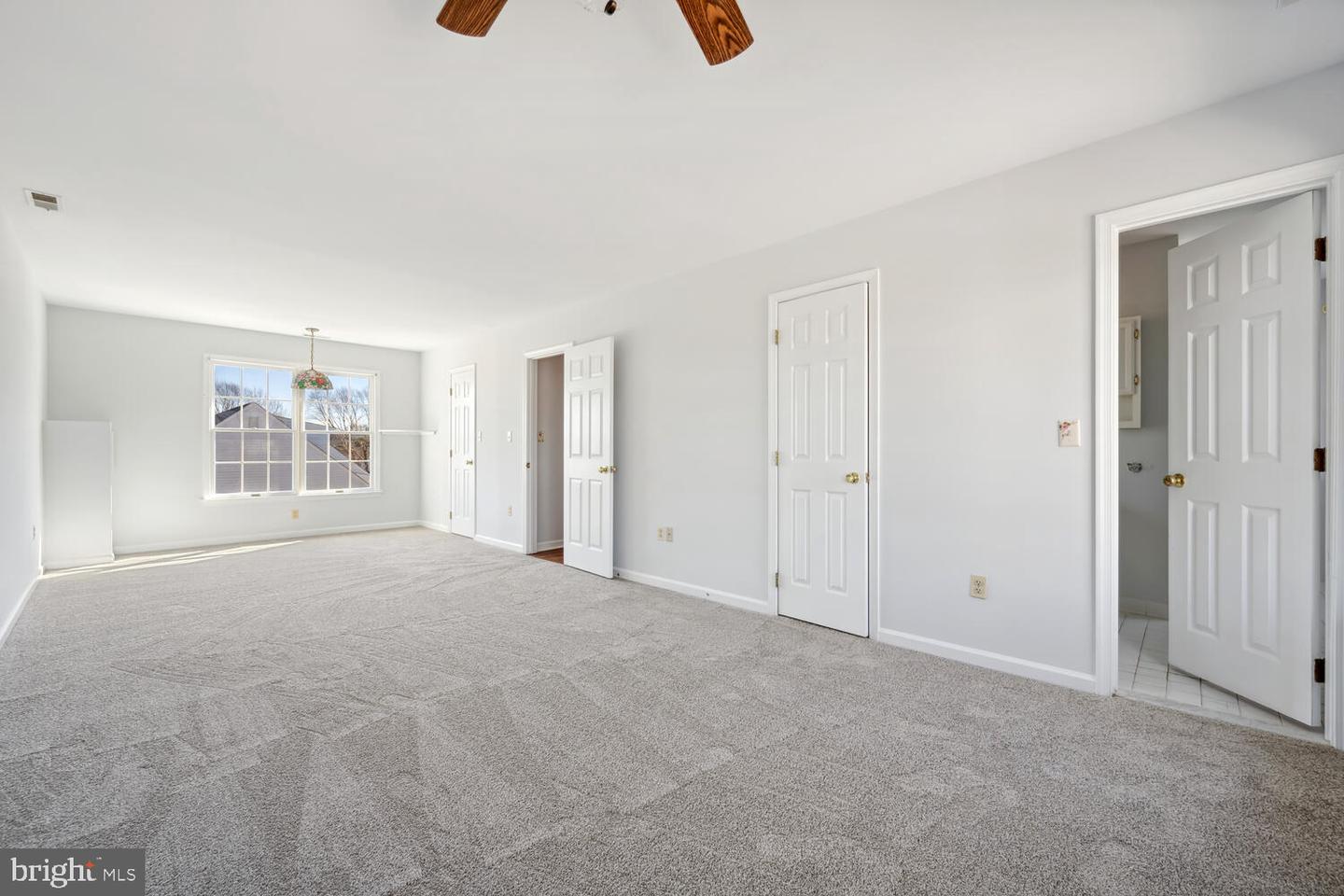 28461 Waterview Dr