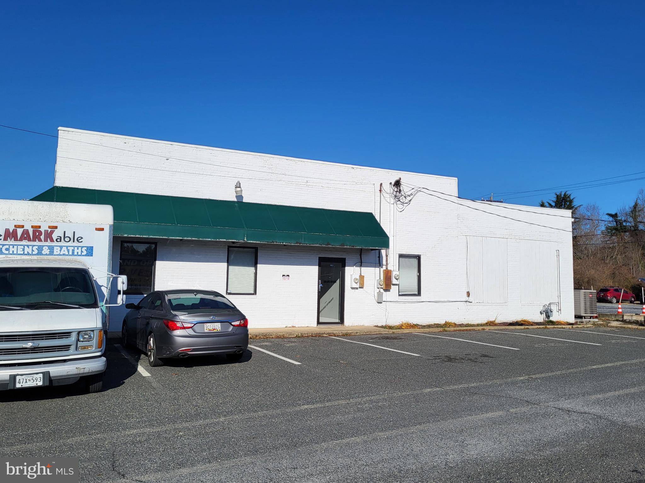 342-Unit A N Aurora St N #A, B And C