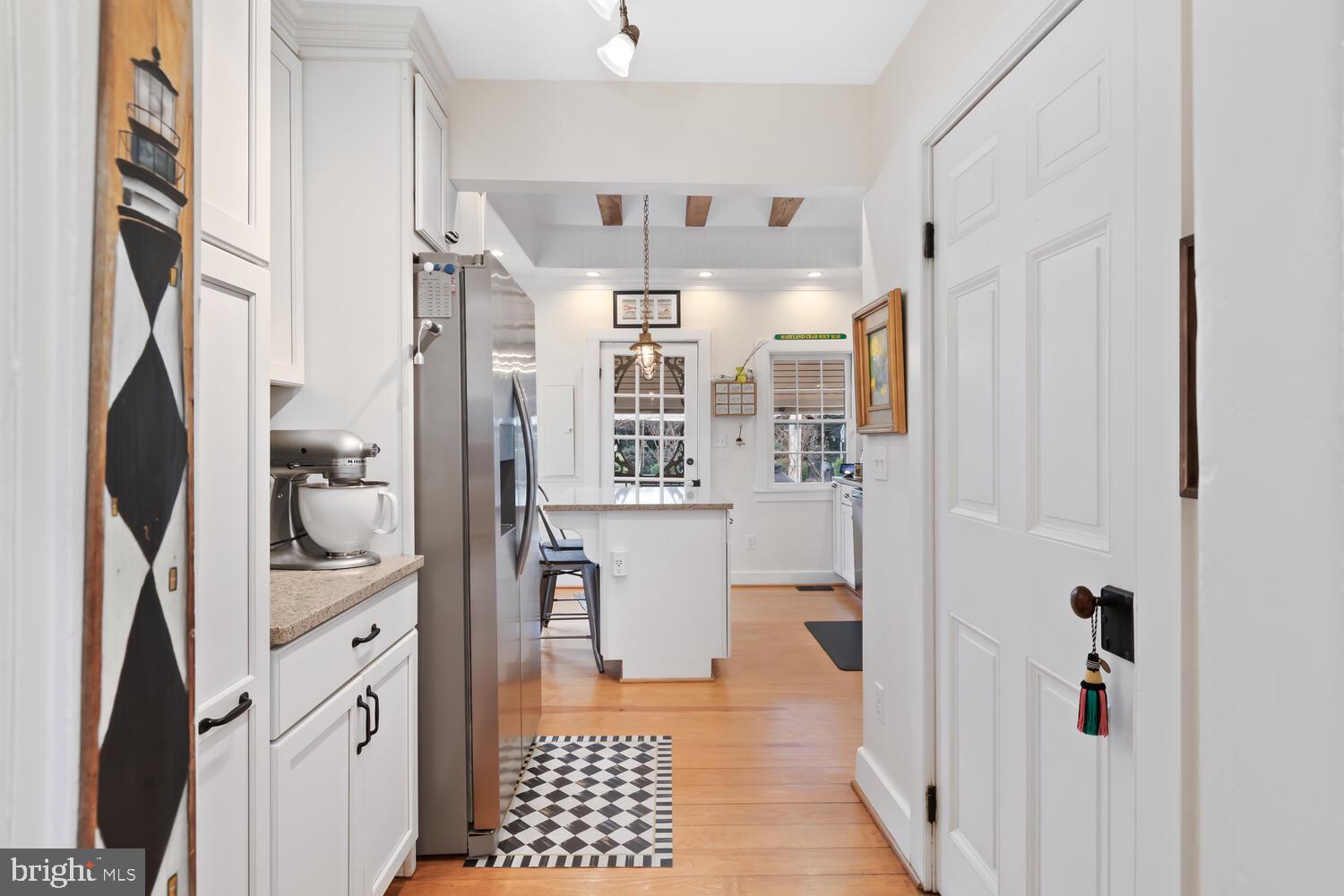 104 Mulberry St