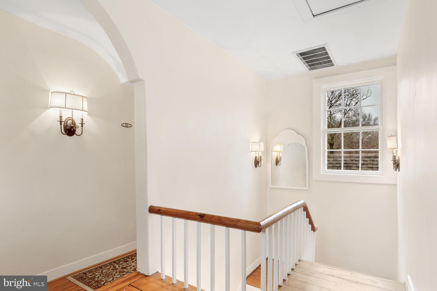104 Mulberry St