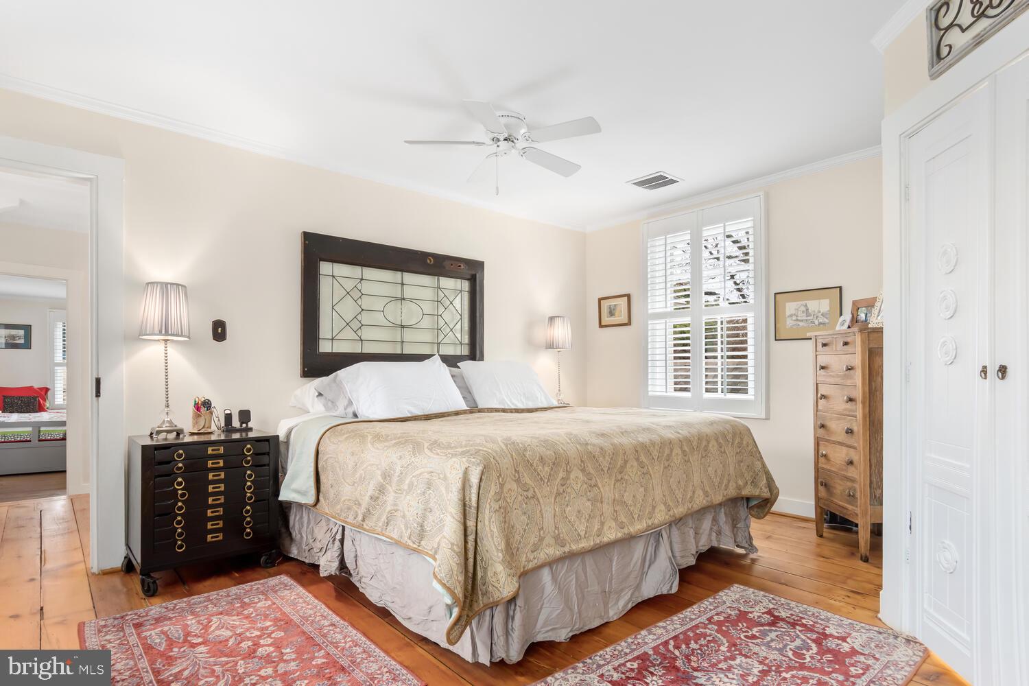 104 Mulberry St