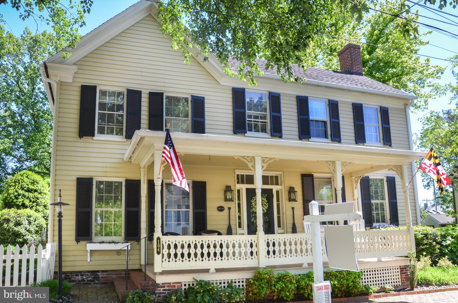 104 Mulberry St