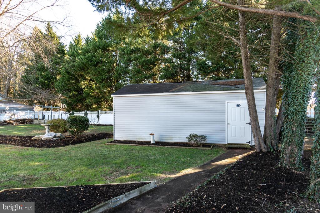 29275 Golton Dr