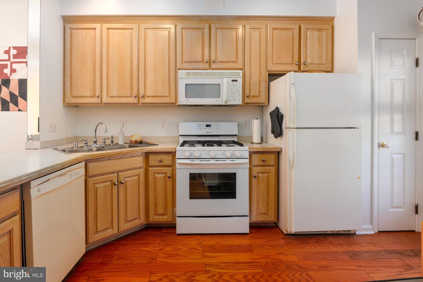 7410 TOUR DR