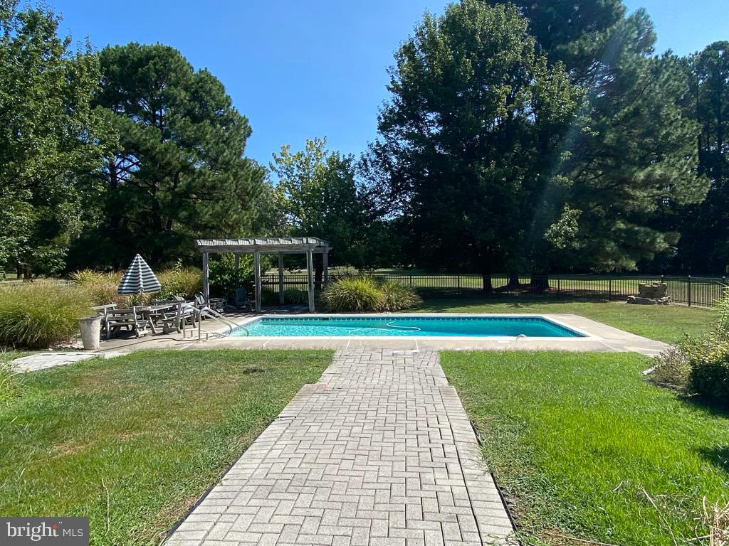 9171 Deepwater Point