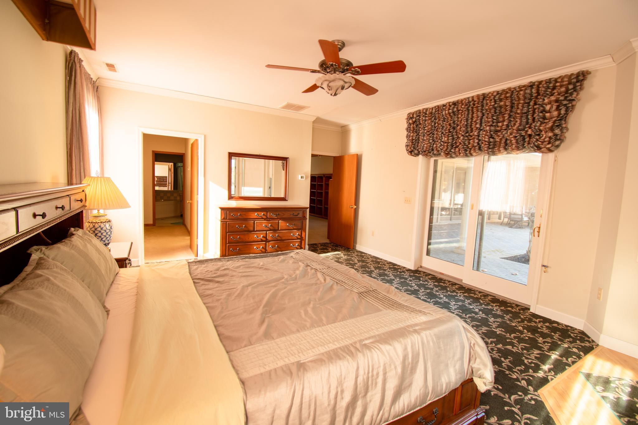 9171 Deepwater Point