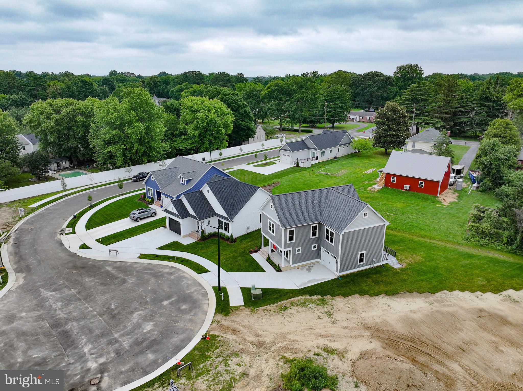 14 Sandy Ln