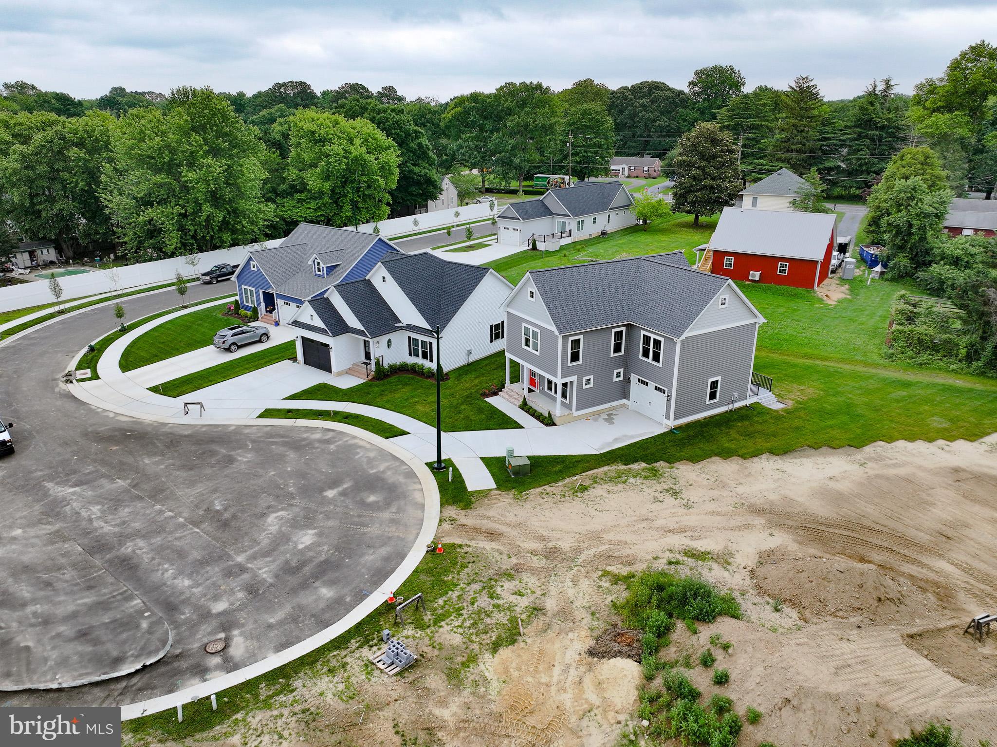 16 Sandy Ln
