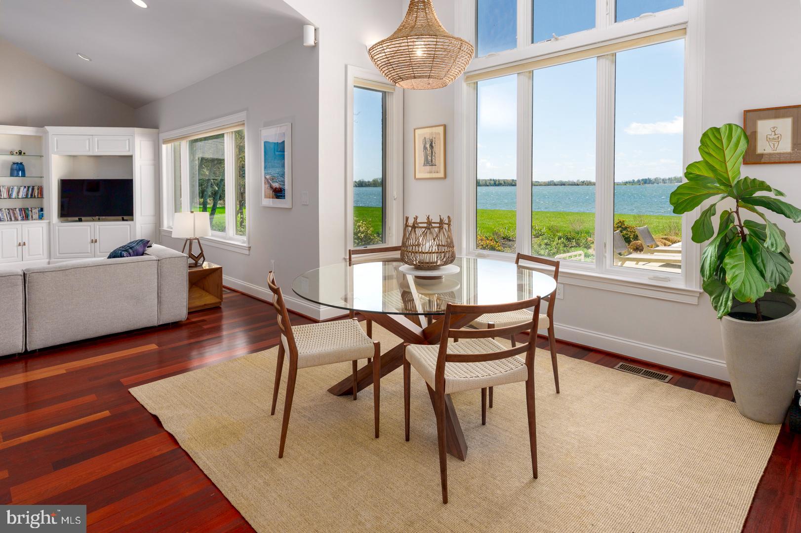 26333 Presquile Dr S