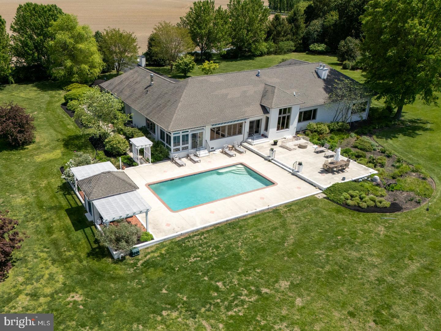 26333 Presquile Dr S