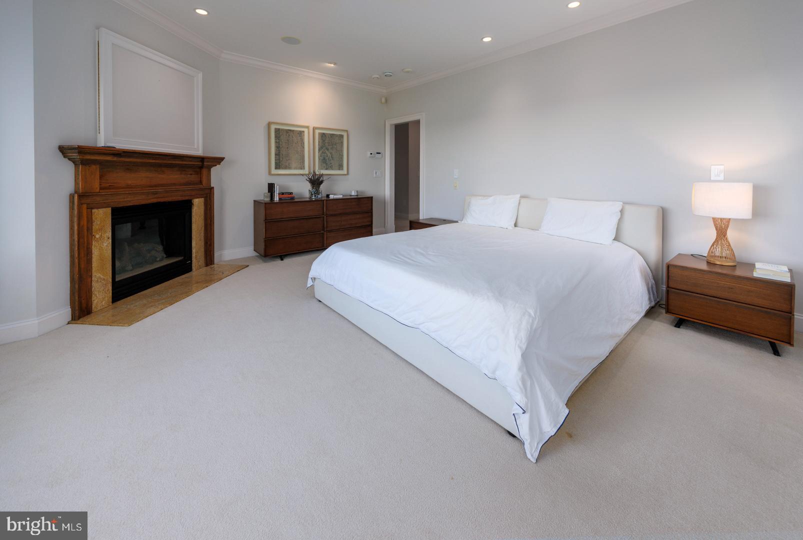 26333 Presquile Dr S