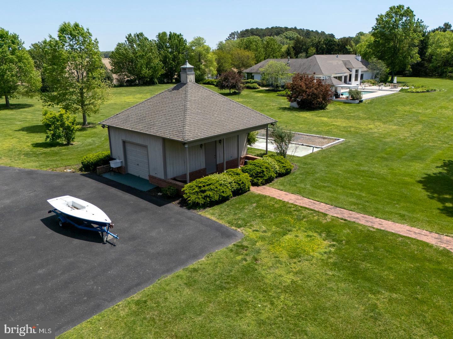 26333 Presquile Dr S